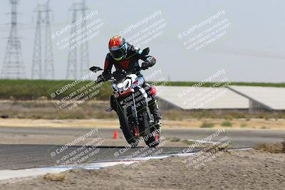 media/Sep-01-2025-Lets Ride (Mon) [[4370d11284]]/B Group/1220pm (Wheelie Bump)/